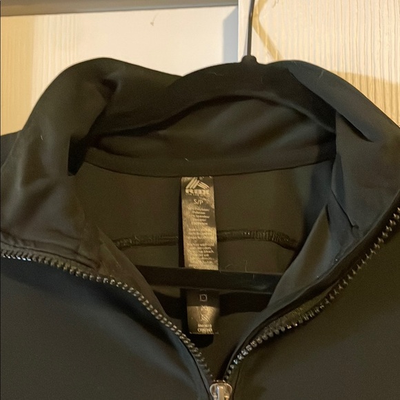 Womens RBX Black zip up sweater size small - Picture 2 of 3